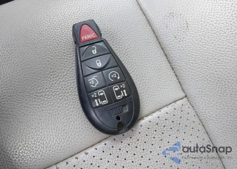 2013 Chrysler Town & Country Touring-L from USA, damaged, VIN 2C4RC1CG6DR534001